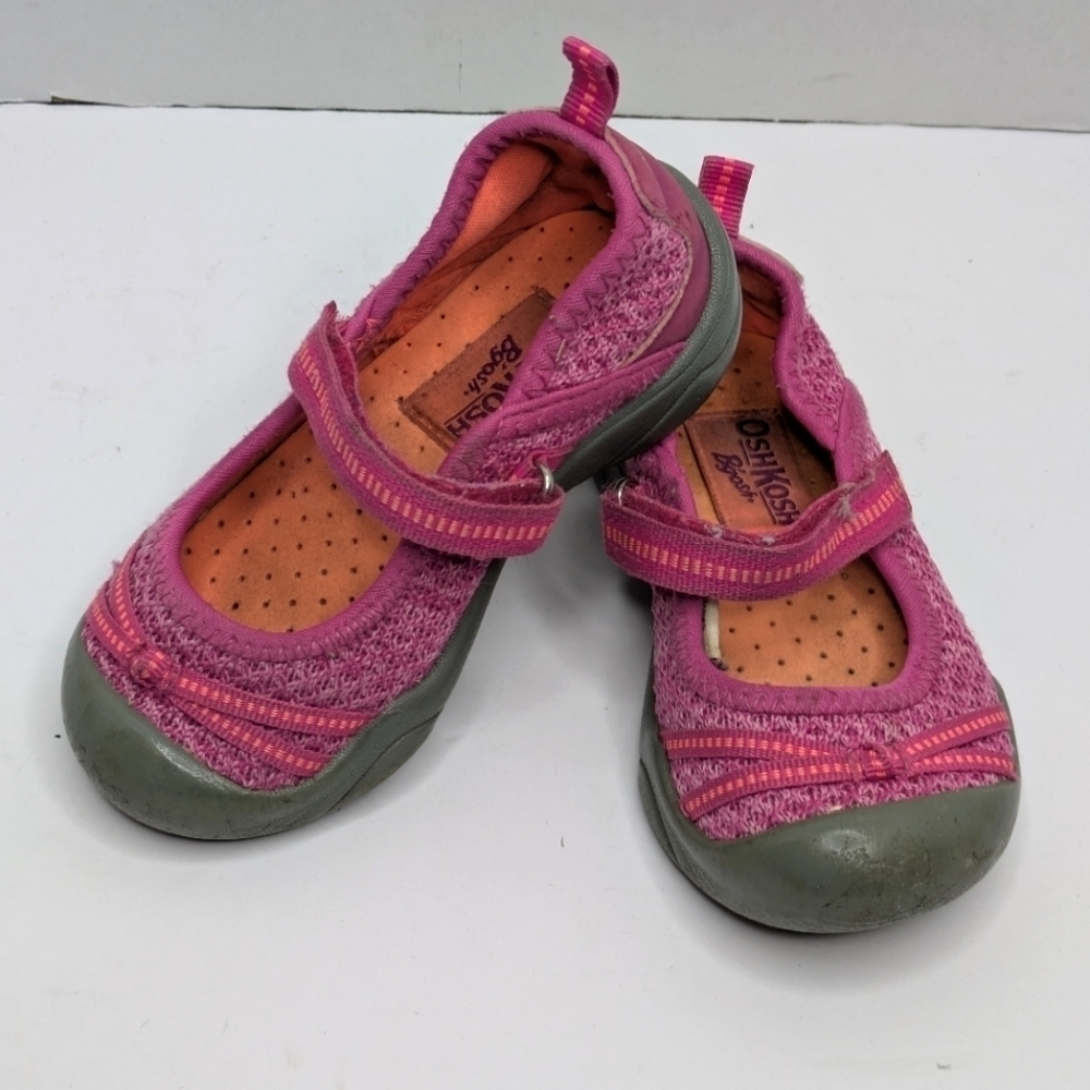 Oshkosh Pink Sandals 7T